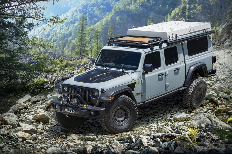 Jeep explores the Overland with the Gladiator Far Out Concept