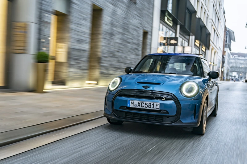 A preview of the new 2022 Mini Cooper SE electric hatchback.