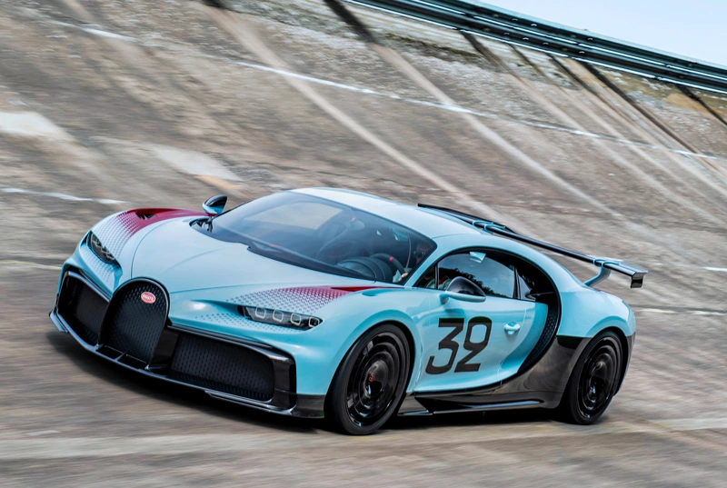 Bugatti launches Sur Mesure personalization division.