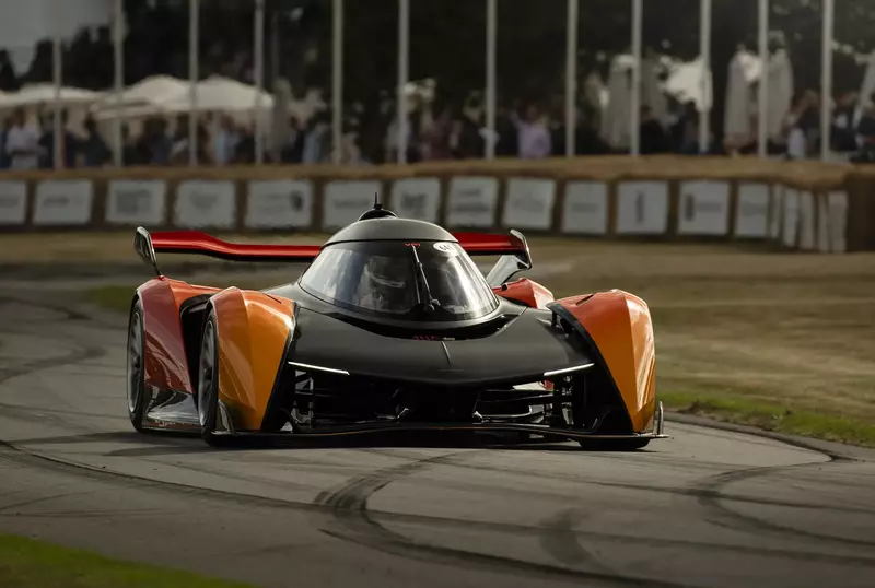 McLaren Solus GT and its screaming V-10 at Goodwood